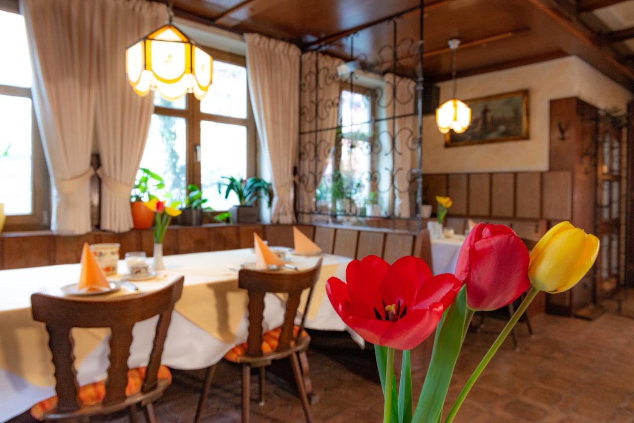 Hotel-Garni Goldener Schwan Bad Windsheim Esterno foto